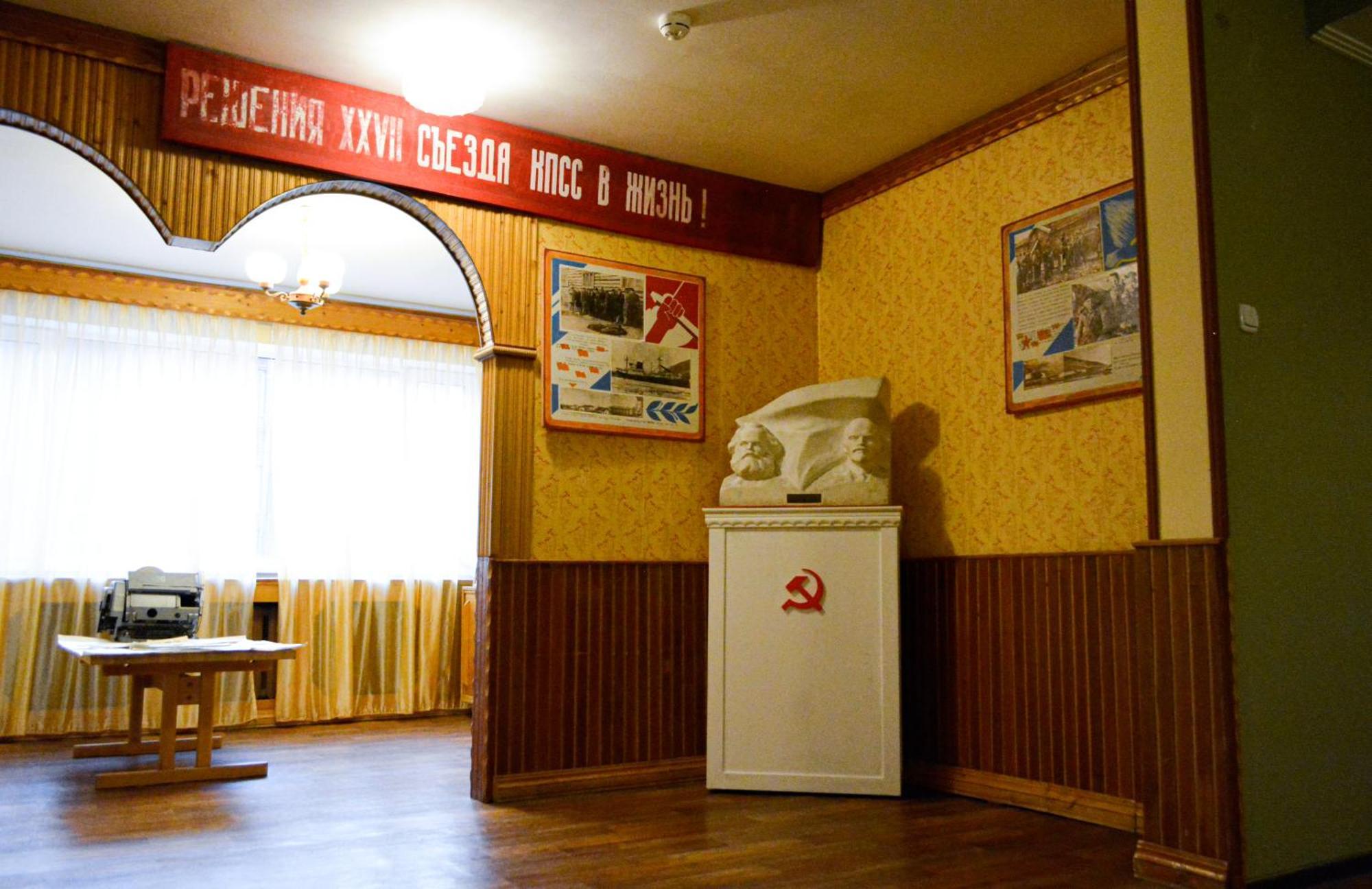 Hotel Pyramiden Ngoại thất bức ảnh