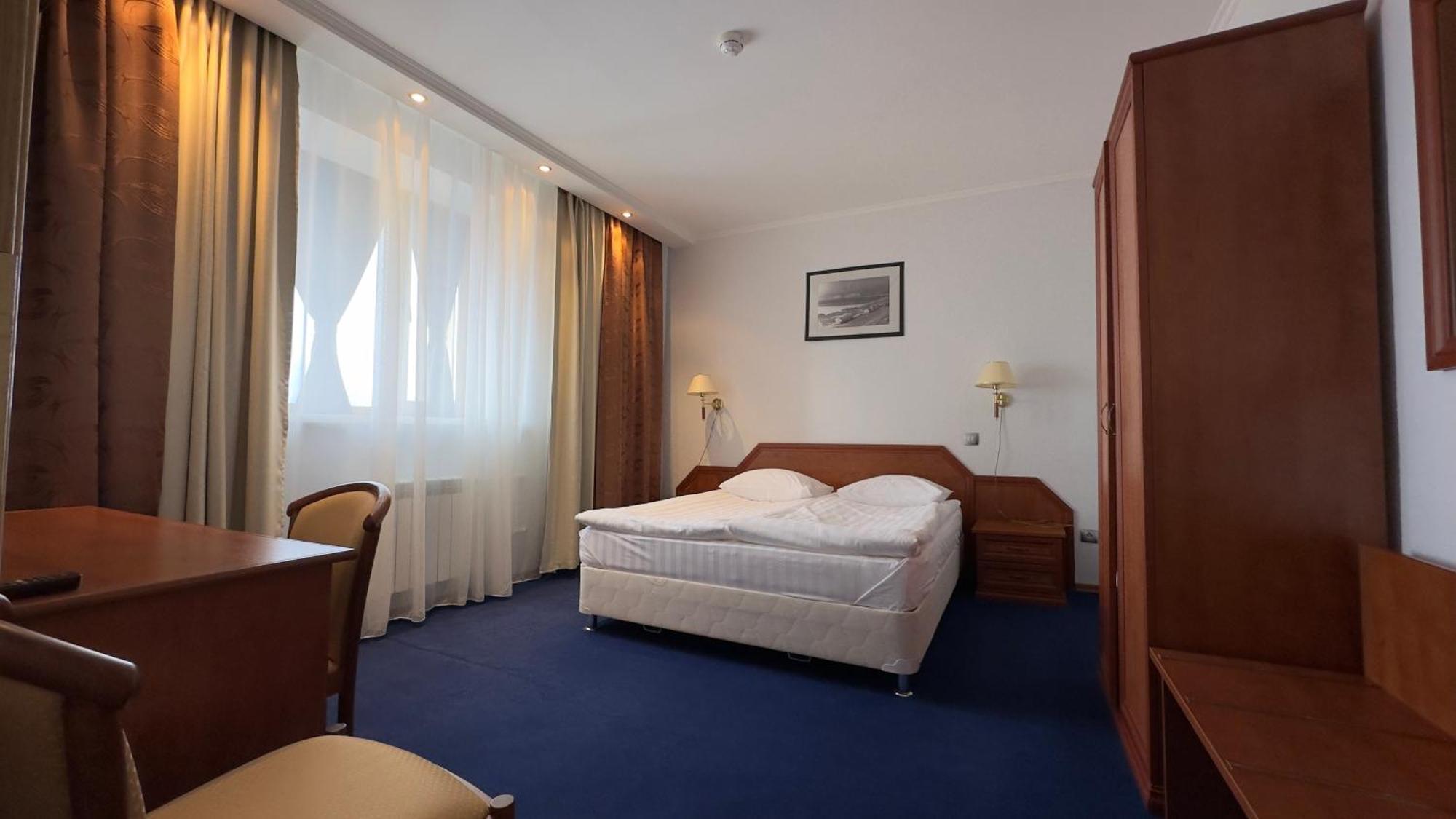 Hotel Pyramiden Ngoại thất bức ảnh